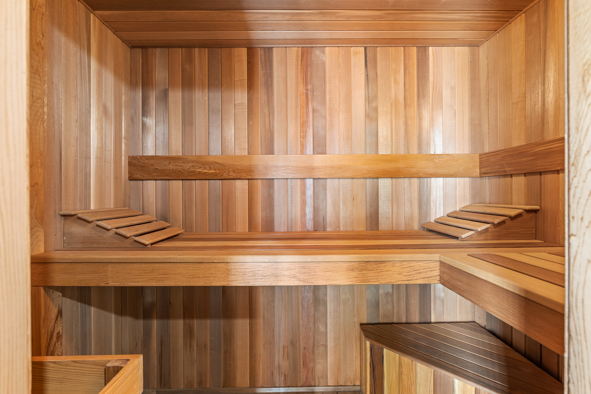 #8 – 5110 Alderfeild Place